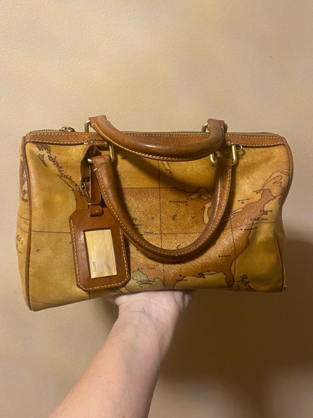 Alviero Martini speedy